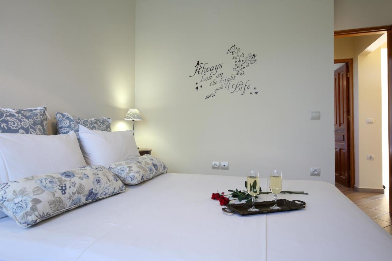 Alea Resort Villas Apolpaina Exteriör bild
